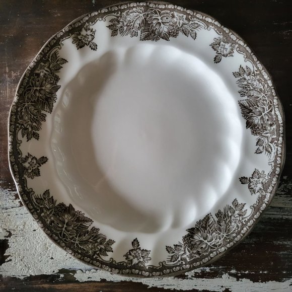 Vintage Johnson Brothers Brown Transferware The Friendly Village Salad Plate - Picture 2 of 5